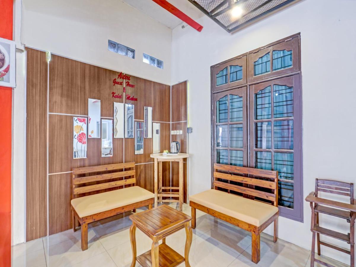Oyo 90553 Arteri Guest House 三宝垄 外观 照片