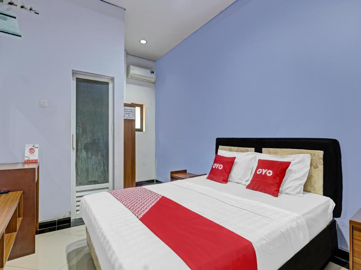 Oyo 90553 Arteri Guest House 三宝垄 外观 照片