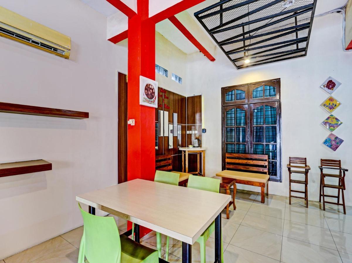 Oyo 90553 Arteri Guest House 三宝垄 外观 照片