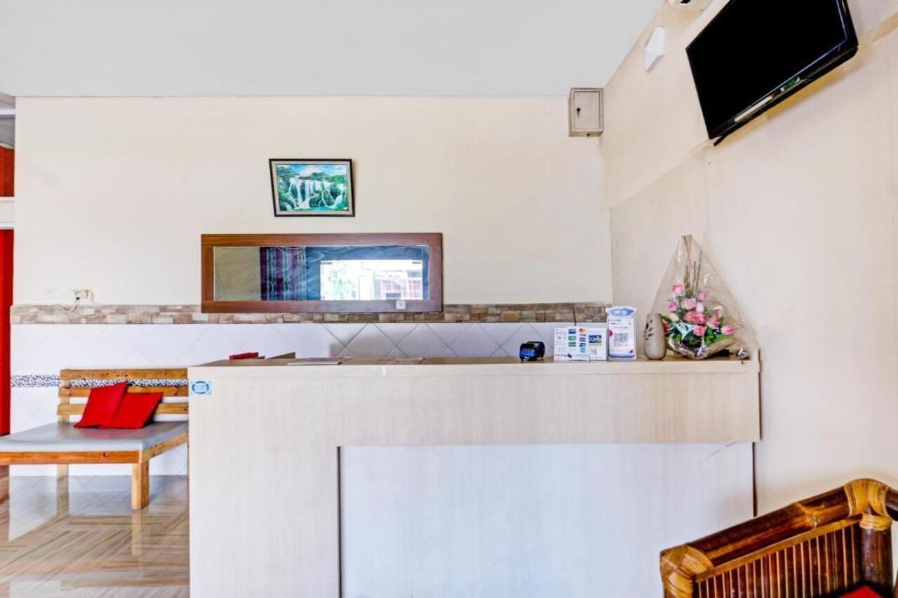 Oyo 90553 Arteri Guest House 三宝垄 外观 照片